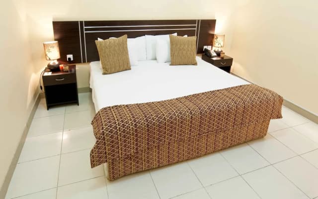 Lavilla Hotel - photo 3