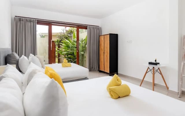 Villa Pineapple Seminyak - photo 4