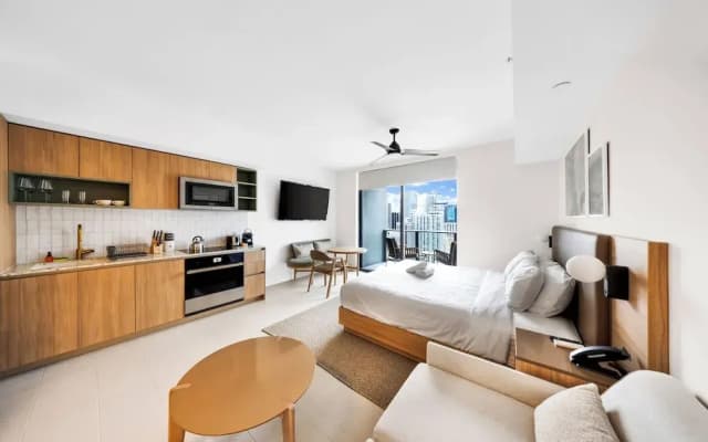 Modern Studio in Downtown Miami - photo 4