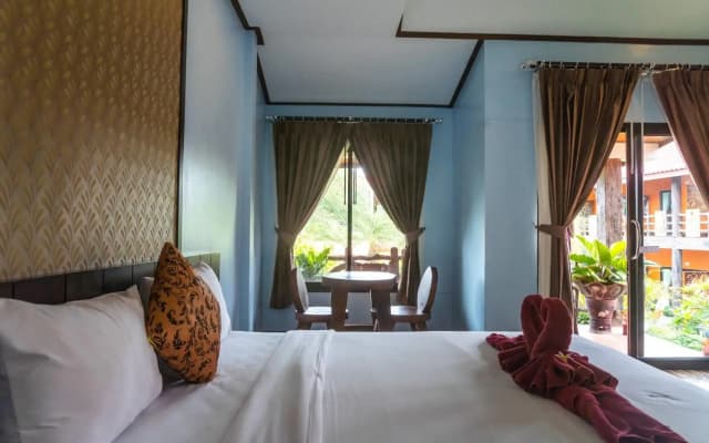 Chomview Resort - photo 2