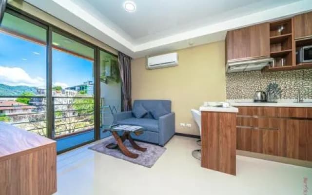 Naiharn Condominimum - photo 3
