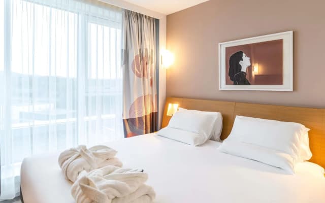 Novotel Edinburgh Park - photo 3