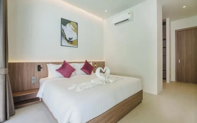 Aileen Layan Villa 6/ 4BR Forest/ 2 Minutes Beach - photo 3
