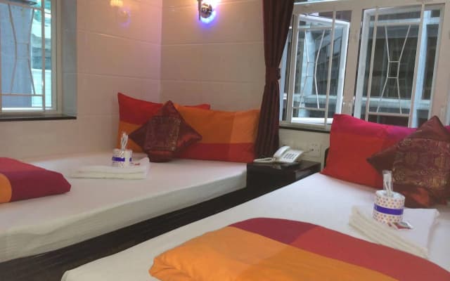 Canada Inn Hotel - photo 2