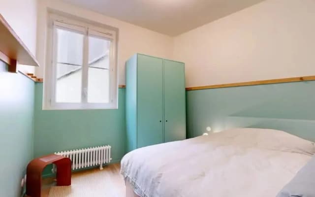 Altido Charming 2-bed Flat w Shared Spaces - photo 3