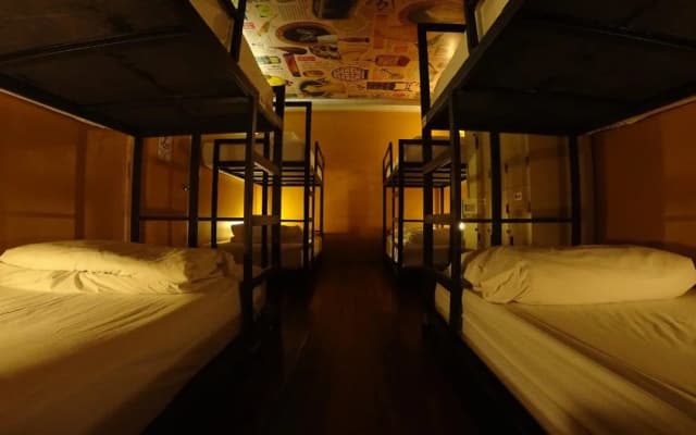 Ai Phuket Hostel - photo 2