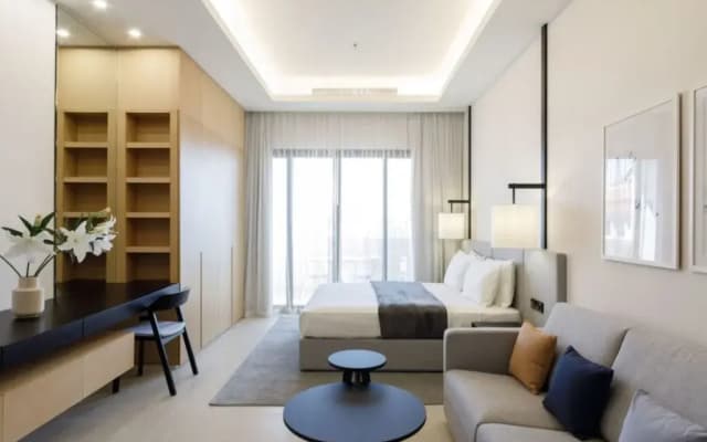 Maison Privee - 5* Resort stay on Palm Jumeirah w/ Sea View - photo 2