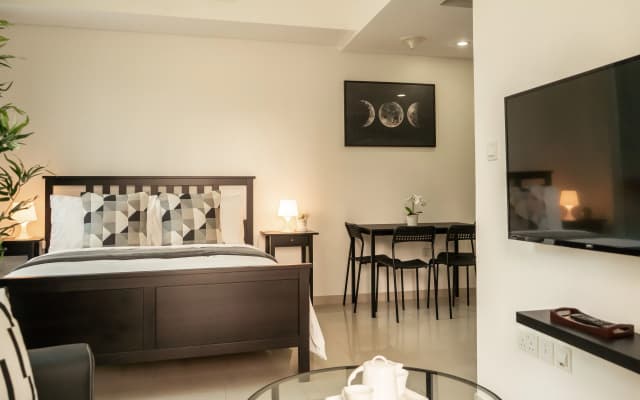 Comfortable studio with great view in Bay Central! - photo 5