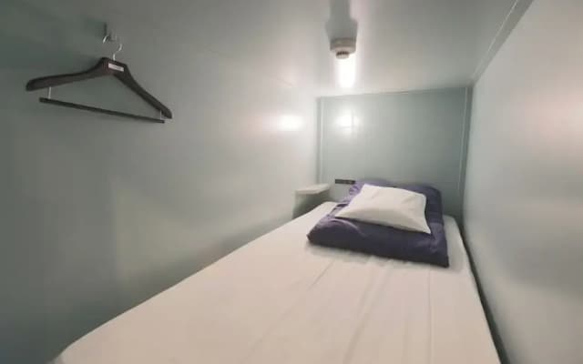 E10HOSTEL - photo 2