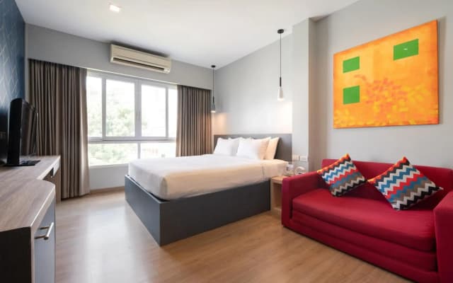 iCheck inn Gems Center Silom - photo 3