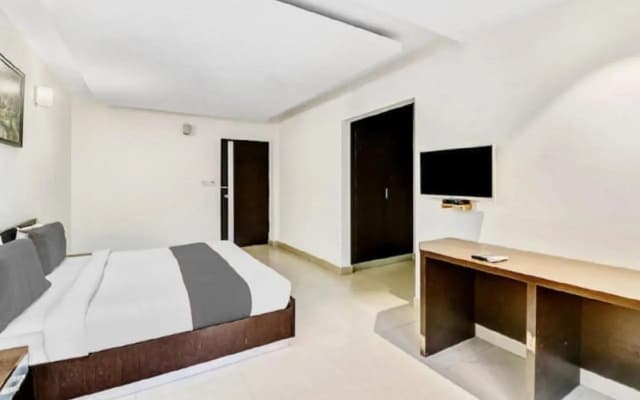 Hotel Jindal Palace - photo 3