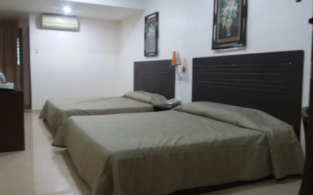Hotel Lumut Water Hill - photo 4