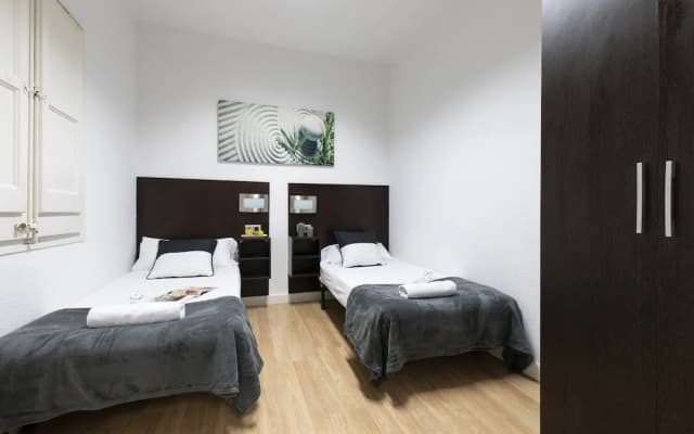 Ab Eixample Viladomat Apartment - photo 4
