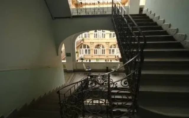 2Night Hostel - photo 4