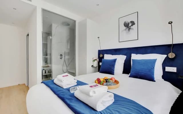 Charming Apartment - 2br/6p - In the Heart of Paris - photo 4