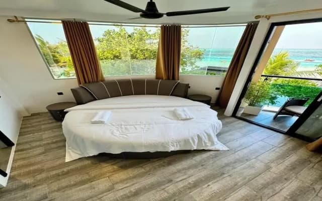Bibee Maldives - photo 4