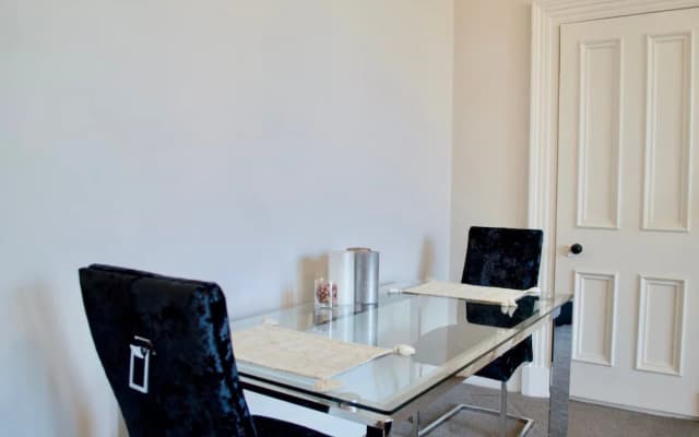 Luxury Edinburgh Home - photo 4