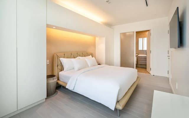 Saigon Finest - IDG Suites Collection - 12J - photo 3