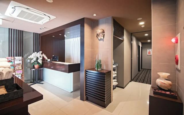 Wonz Shinsaibashi Namba Hotel - photo 2