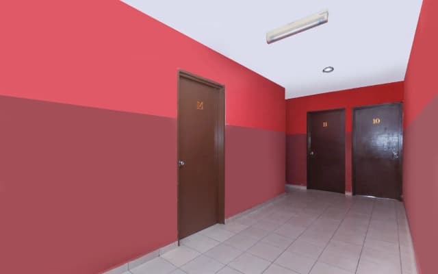 OYO 90294 Foong Inn Dengkil - photo 4