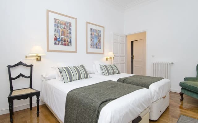 Friendly Rentals Paseo Del Prado Ii - photo 4