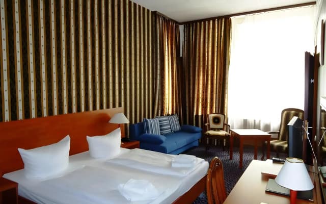 City Hotel am Kurfürstendamm - photo 4
