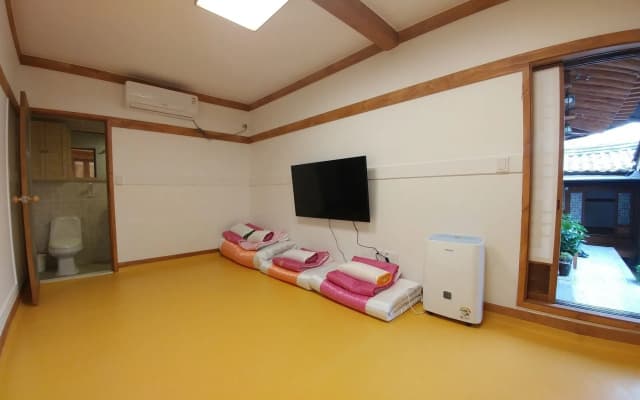 Bukchon Sosunjae Hanok Guesthouse - photo 3