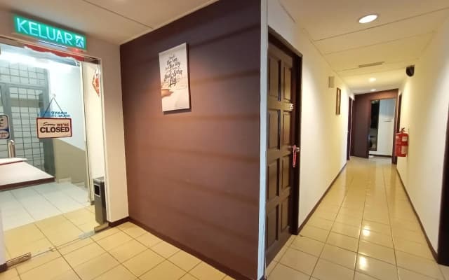 OYO 90117 Grand Inn - photo 3