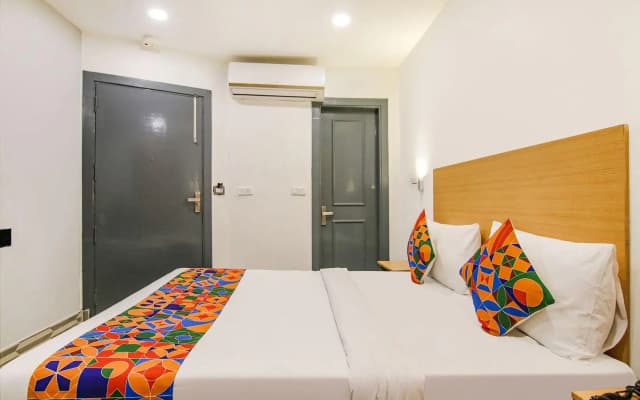 FabHotel Chawla House - photo 2
