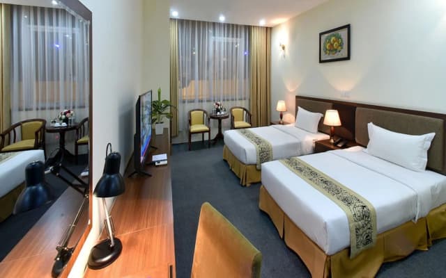 Lotus Legend Hotel - photo 4