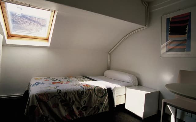 Trendy Canette Hotel - photo 5
