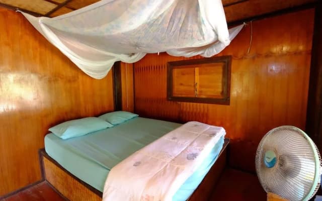 Silver Cliff Bungalows - photo 2