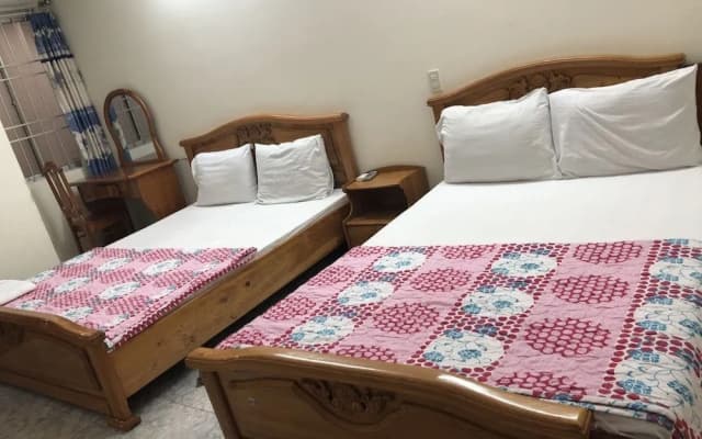 Tay Ho Hotel - photo 5