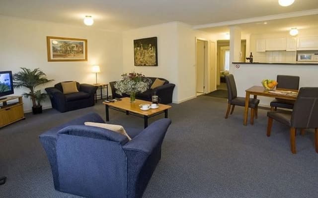 Hawthorn Gardens Serviced Apartments - photo 3