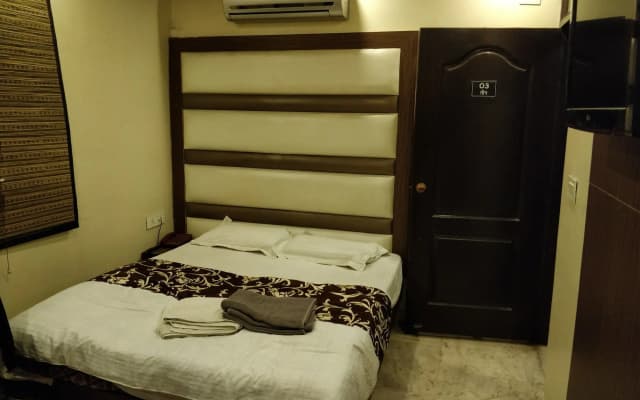 Hotel The Spot - photo 3