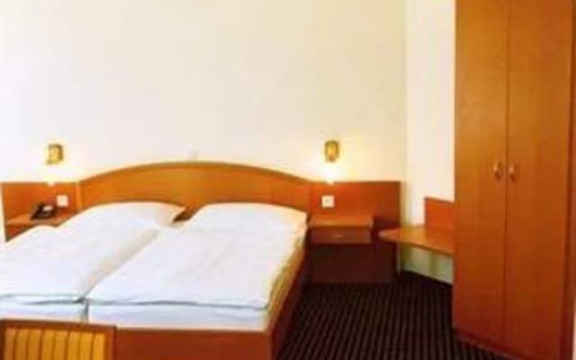SUITE HOTEL 900m ZUR OPER - photo 5