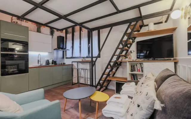 Comfortable Duplex in the Heart of Paris! - photo 3