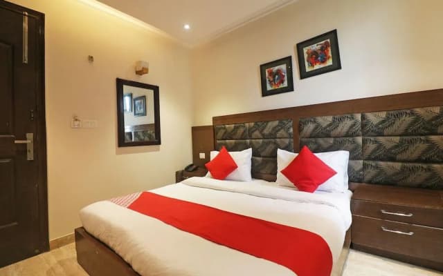OYO 49069 A Suites - photo 3