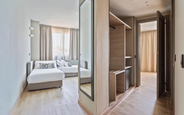 Hotel Acta Piramides - photo 4
