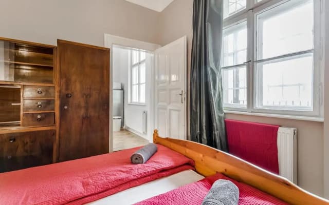 BERTA - 4 Bedrooms, 3 Baths - photo 5