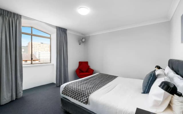 Quality Apartments Camperdown - photo 3