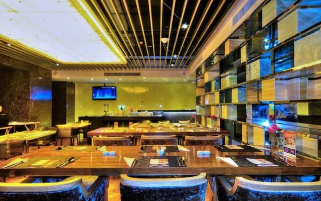 Citrus Sukhumvit 13 Nana Bangkok by Compass Hospitality - photo 2