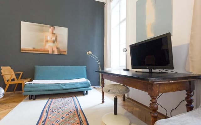 13th Century Apartment - photo 4