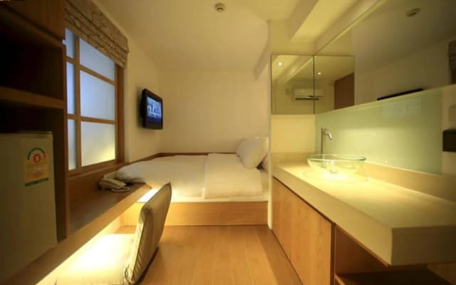 Silom One - photo 2