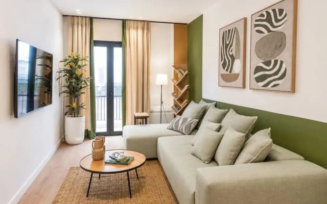 LIV - Upscale Athenian Apartment 1A - photo 3
