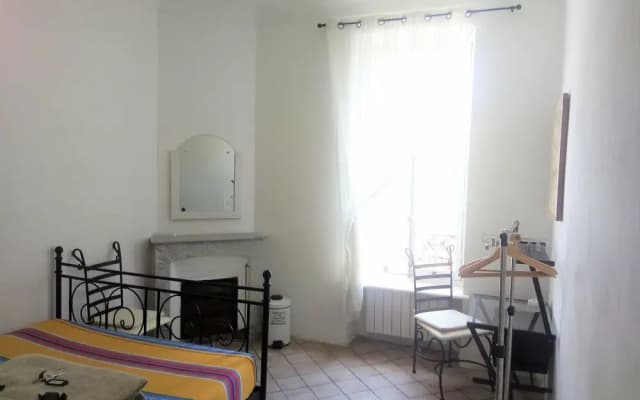 Nice Center Room - photo 3