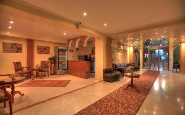 Hotel Mont Gueliz - photo 2