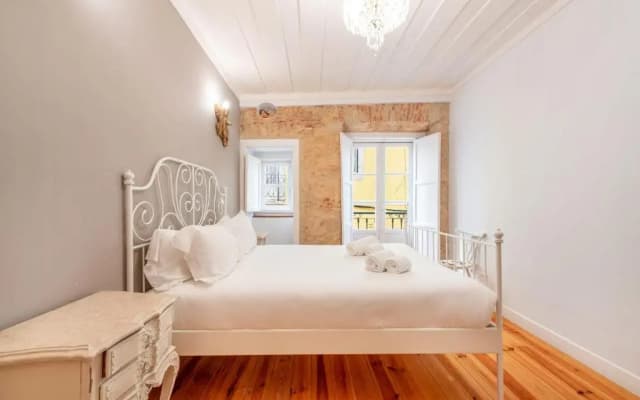GuestReady - Exquisite Bica Poetas - photo 3