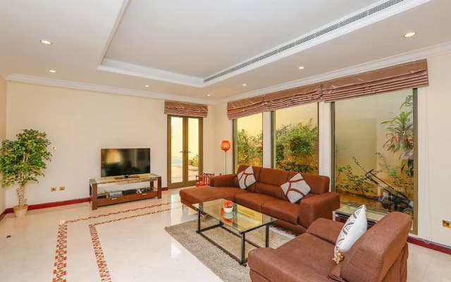 Kennedy Towers - Frond F Villa - photo 2