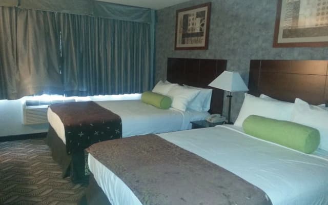 Sumner Hotel - photo 2